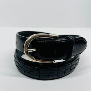 Black Leather Basket Weave Woven Belt w/ Silver Buckle detail 1in width
